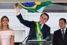Bolsonaro első tíz napja: őshonos lakosok ellensége, multik barátja
