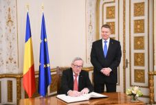 Juncker arra intette a román uniós elnökséget, ne exportálja belső konfliktusait