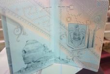 Mutatjuk: így változott meg a román útlevél
