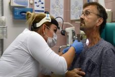 Mobilalkalmazás adja vissza a gégeeltávolításon átesettek „hangját”