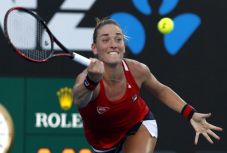 Australian Open: Babos búcsúzott a második fordulóban