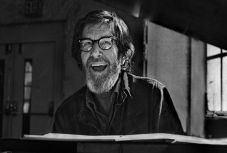 A Depeche Mode, a New Order és a Laibach is előadta John Cage csendzenéjét