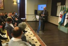 „Mi történik a Székelyföldet körbevevő országrészekben és országokban?”