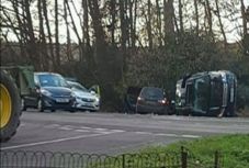 Autóbalesetet szenvedett II. Erzsébet brit királynő férje