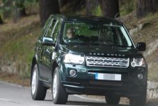 Megrótta a rendőrség II. Erzsébet királynő férjét