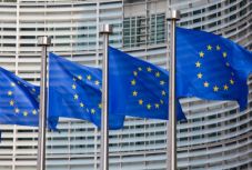 Kezdődik az EU-tagországok európai ügyekkel foglalkozó parlamenti bizottságainak konferenciája