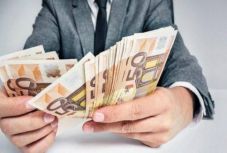 Bulgária megelőzheti Romániát az euró bevezetésével