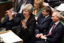 Brexit: alternatív megoldásokról tárgyalnának az EU-val, de nincs kivel