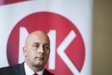 Menyhárt József: láttatnia kell magát a magyar kisebbségnek