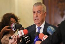 Tăriceanu: megoldást kell találni a SRI-vel kötött megállapodások titkosságának feloldására