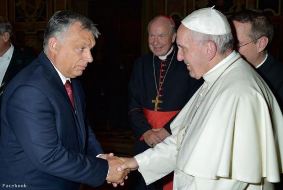 FRISSÍTVE - Orbán Viktor fogadja majd Ferenc pápát Csíksomlyón?