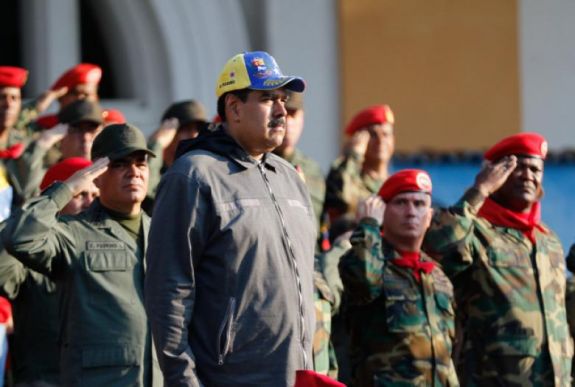Amerikai tábornok: „haldokolnak az éhségtől” a venezuelai katonák