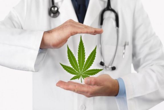 Ösztönözné az orvosi kannabisz használatát az Európai Parlament