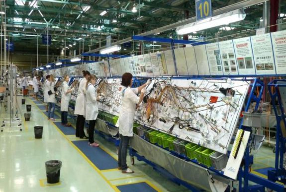 Munkaerőt keresnek a belényesi huzalgyártó üzembe