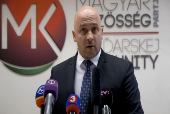 Elnökválasztás Szlovákiában: visszalépett az MKP jelöltje