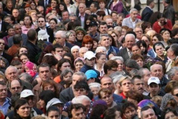 Felmérés: mit tenne az alkalmazott, ha a munkahelye lenne az „élettársa”?