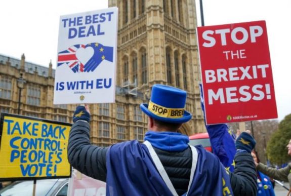 Brexit: Juncker, Timmermans és Corbyn is pesszimista