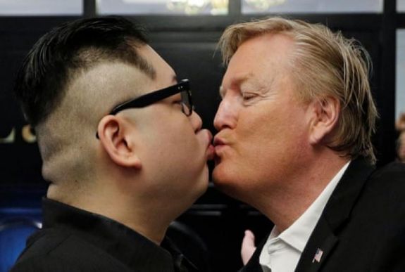 Kiutasították a Trump-Kim Dzsongun találkozóról a diktátor hasonmását