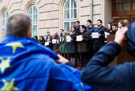 A bírák és ügyészek elutasítják az igazságügyi miniszter „szalonígéreteit”