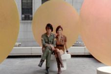 Marosvásárhelyen is bemutatják Yoko Ono és John Lennon felújított szerelmesfilmjét