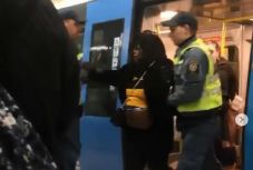 Rasszista felhangú incidens rontja Svédország jó hírét