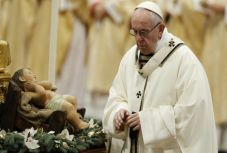 A pápa szerint még ma is lehetnek papok és püspökök, akik apácákat zaklatnak