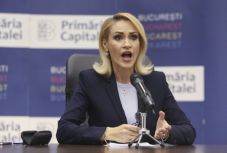 Gabriela Firea: a pénzügyminiszter látszatpárbeszédet folytatott a polgármesterekkel