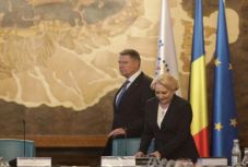 Dăncilă: felszólítom az államfőt, hogy hagyjon fel a politikai játszmákkal