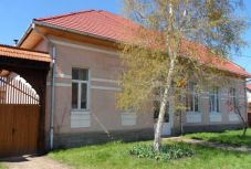 Több mint egymillió euróból újítják fel a csíkcsicsói általános iskolát