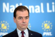 Csökkentené a pártok költségvetési támogatását a PNL