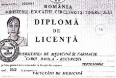 Interneten talált egyetemi oklevelet hamisított meg az álorvosnő