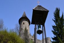 Rostás-Péter István: A végekről – mint(h)ajelentés