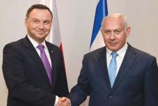 Bekérették a lengyel külügyminisztériumba Izrael nagykövetét