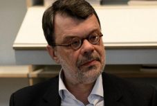 A Pro Románia az Állandó Választási Hatóság elnökének azonnali lemondását követeli