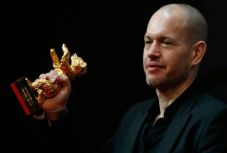 Berlinálé: izraeli rendező filmje nyerte az Arany Medvét, magyar alkotót is díjaztak