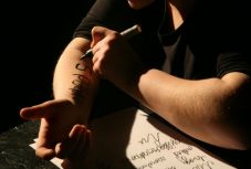 Dráma- és kritikaíró tehetségeket keres a marosvásárhelyi teatrológia szak