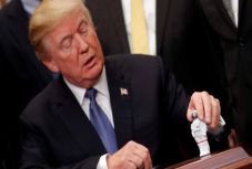 Megkezdődik az amerikai űrhaderő felállítása