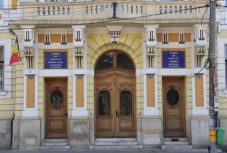 Számonkérte Emil Boc polgármestert a Musai-Muszáj az anyanyelv világnapján