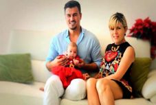 Rizikós lépést fontolgat Elena Udrea