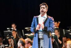 Nagyváradra és Szatmárnémetibe látogat a Magyar Állami Operaház Bohémélet-előadása