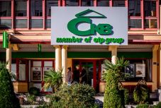 Tovább terjeszkedik az OTP Bank Montenegróban