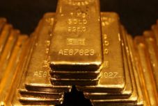 Törvénytervezet: csökkentsék minimálisra a külföldön tárolható aranytartalékunkat
