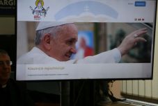 Önkéntesek segítségét is kérik a csíksomlyói pápalátogatás előkészítésére