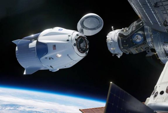 Megérkezett a SpaceX űrhajója a Nemzetközi Űrállomásra