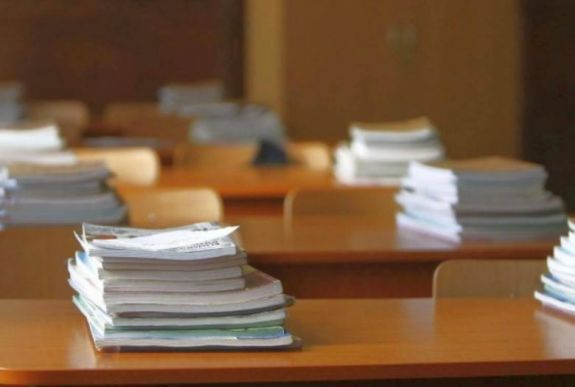 Gördülékenyebb tankönyv-ellátást remél az RMDSZ az új tankönyvtörvénytől