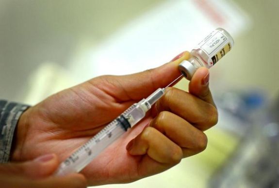 Felmérés: mennyire vagyunk szkeptikusak a védőoltásokkal szemben?