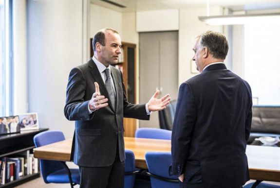 Manfred Weber: elfogyott a türelem Orbánnal és a Fidesszel szemben