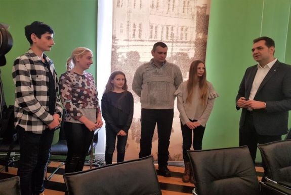 Több mint 300 sepsiszentgyörgyinek van már nagycsaládos kedvezménykártyája