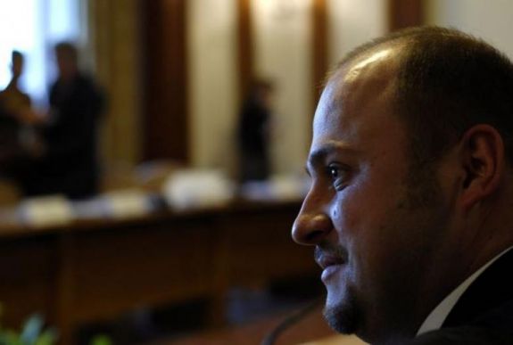 FRISSÍTVE - Megerősítette a Maszolnak az ORFK: Magyarországon őrizetbe vették Olosz Gergelyt