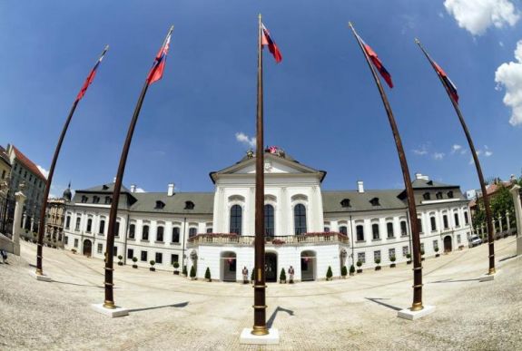 Megkezdődött a szlovák elnökválasztás első fordulója